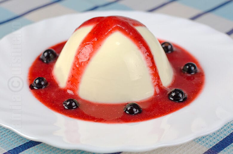 Panna Cotta cu capsuni